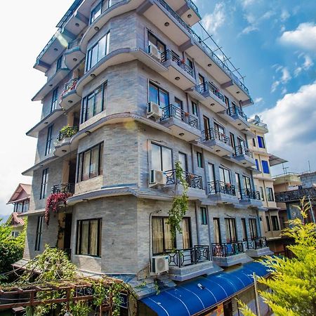 Silver Sky Hotel Pokhara Eksteriør billede