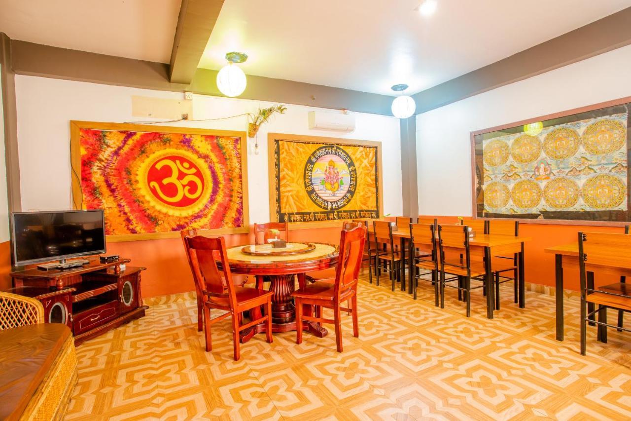 Silver Sky Hotel Pokhara Eksteriør billede