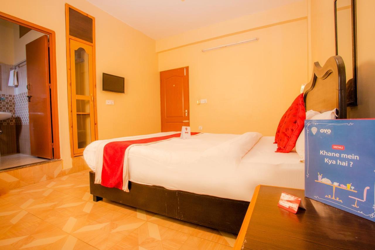 Silver Sky Hotel Pokhara Eksteriør billede