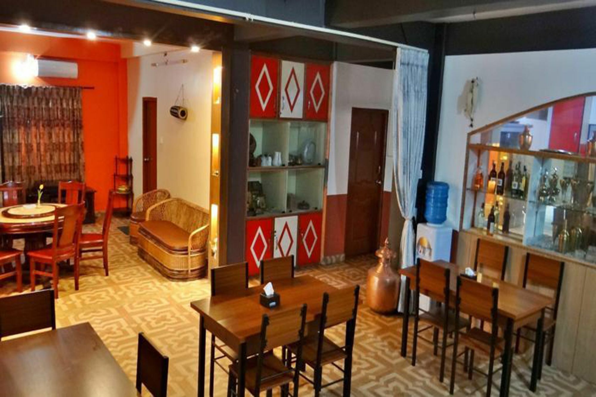 Silver Sky Hotel Pokhara Eksteriør billede