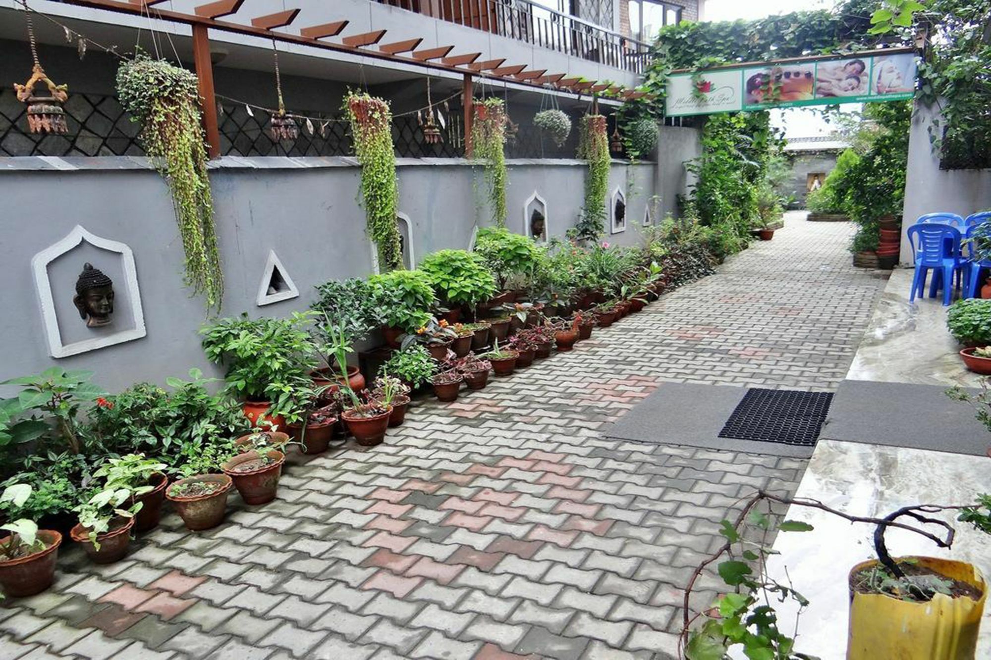 Silver Sky Hotel Pokhara Eksteriør billede